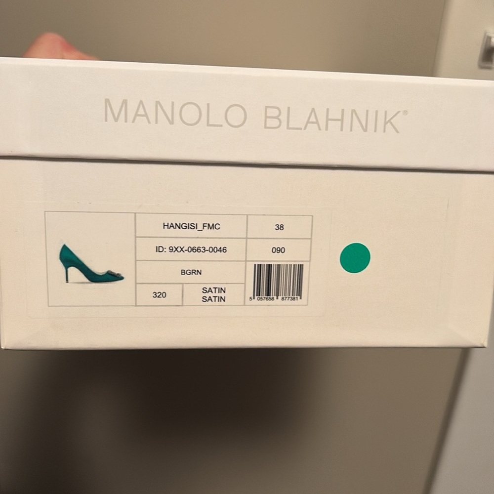 NWT Manolo Blahnik Green Satin Heels - Picture 4 of 8